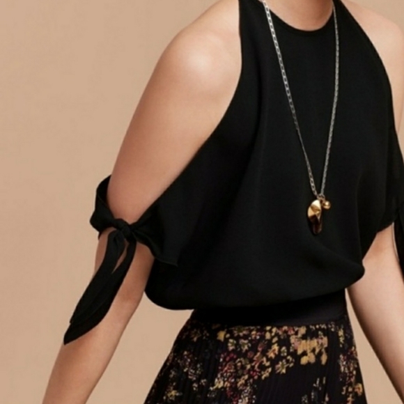 Aritzia wilfred cholet blouse - Picture 3 of 10